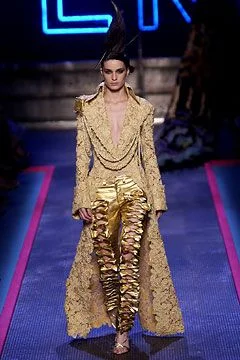 Look 26